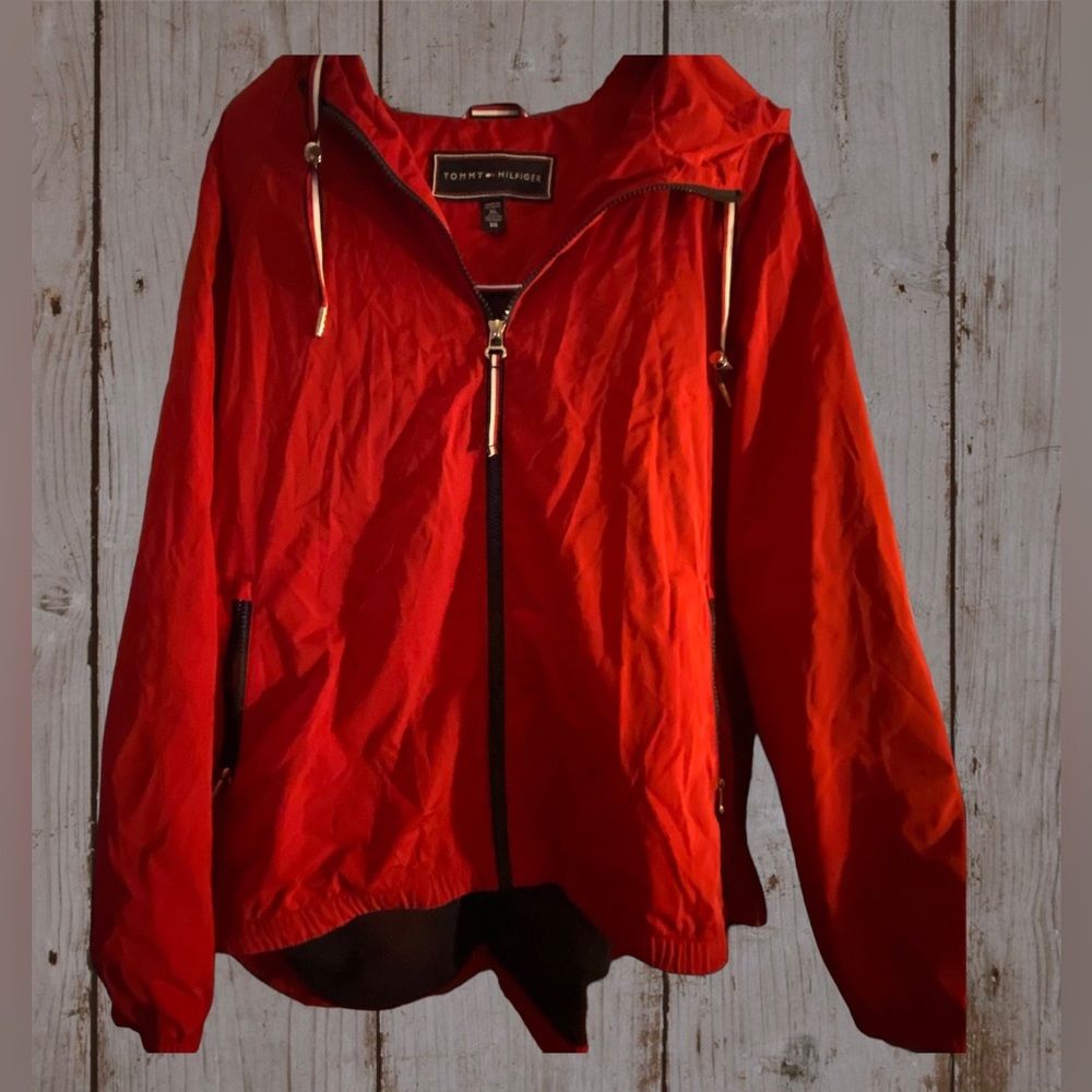 Tommy Hilfiger Hooded Rain Jacket